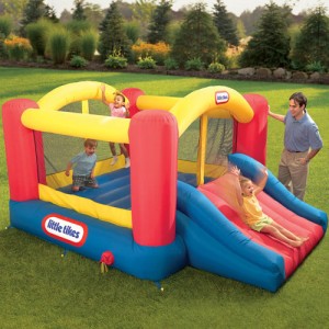 Little Tikes - Spatiu de joaca gonflabil 2 in 1