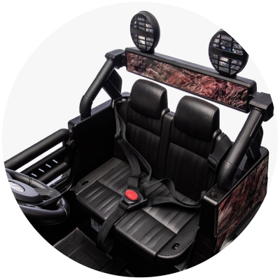 Masinuta electrica Chipolino Toyota FJ Cruiser cu Roti EVA Granite, 4 Motoare, Telecomanda 2.4 GHz, Bluetooth, USB si Suspensii, 3-8 ani