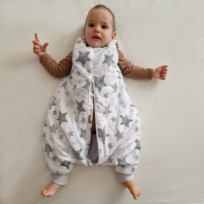 Sac de dormit cu picioare pentru copii 6-18 luni Kidizi Magic Stars Grey 1 tog, mansete transformabile in soseta