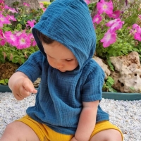 Bluza din muselina cu maneca scurta si gluga Kidizi Aris ocean