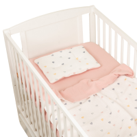 Lenjerie patut bebe 120x60 cm Kidizi Color Hearts din muselina dubla 3 piese – include cearsaf cu elastic, perna si paturica