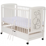 Patut din lemn Timmi Heart 120x60 cm cu sertar si roti Alb Qmini