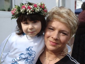 Adoptia - mamici din Romania care au adoptat