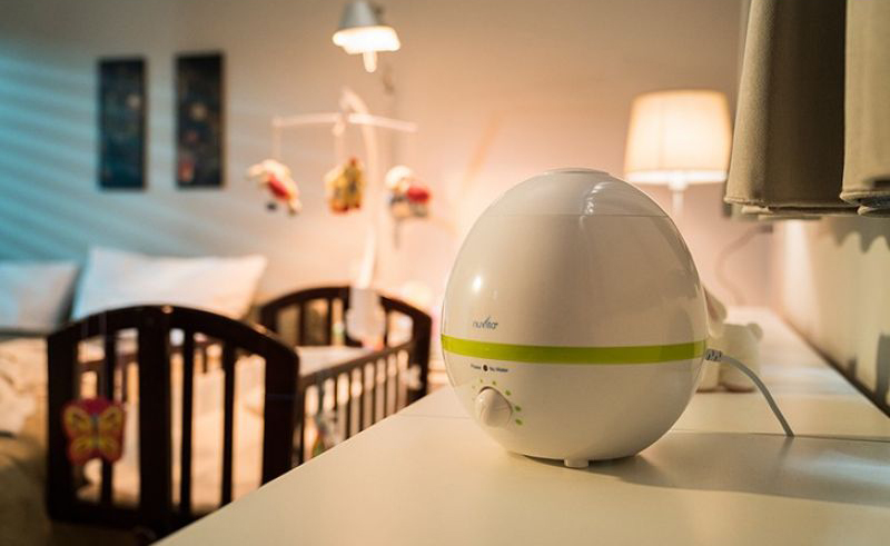 Umidificator ultrasonic cu ioni de argint de la Nuvita