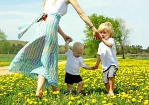 Danseaza mami, danseaza!