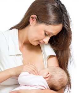 Imbracamintea potrivita in cazul alaptarii la lucru